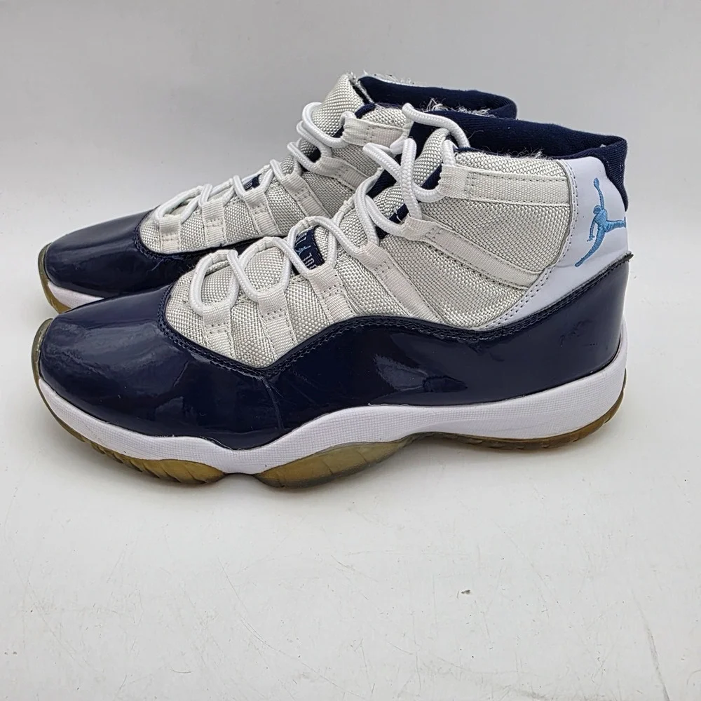 Jordan 11 Retro High Win Like '82 Men's Size 9 - Navy White W 10.5